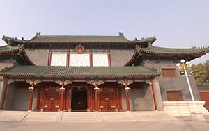 習近平主持中共中央政治局第一次集體學習并發表重要講話